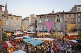 Marché hebdomadaire