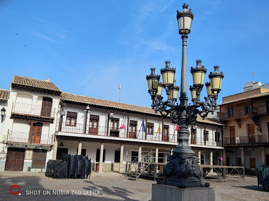 Plaza Mayor-La Puebla de Montalban必去景点