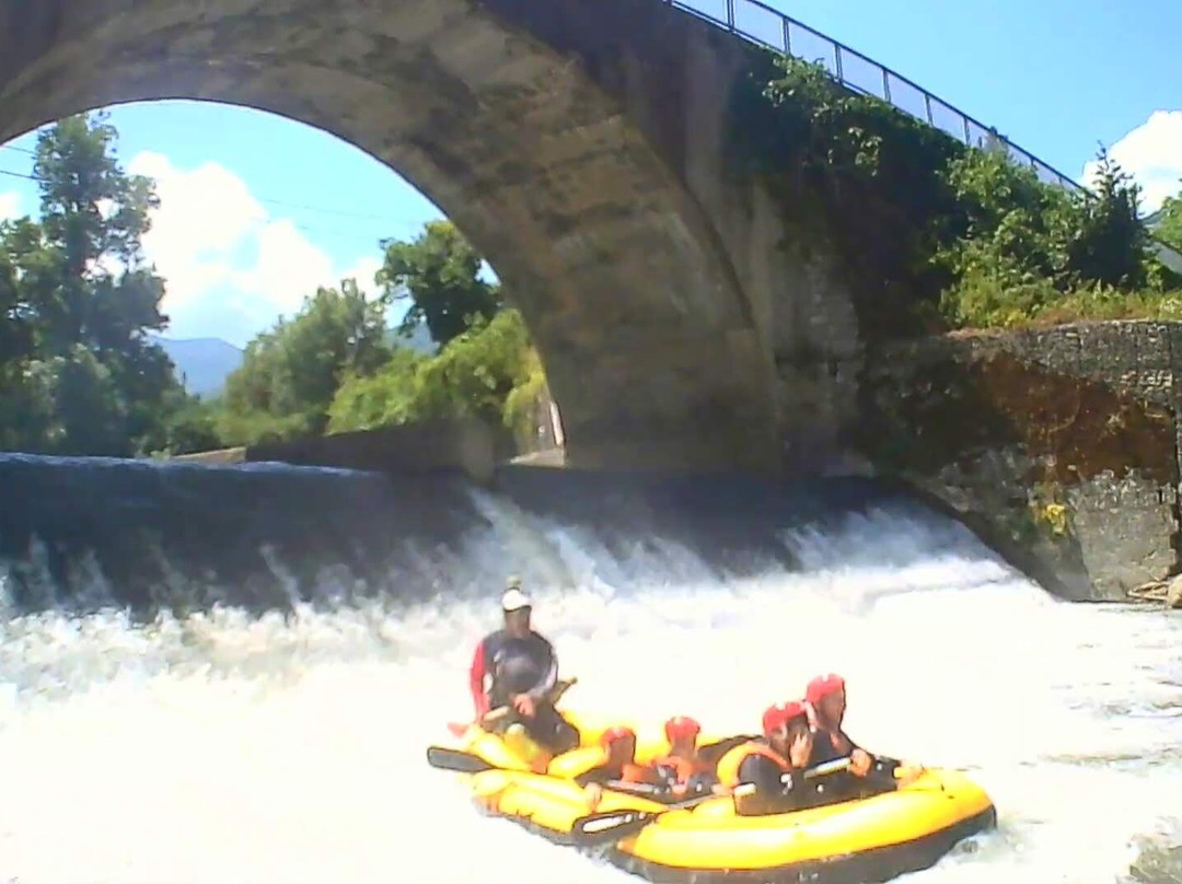 Centro Rafting di Campobase-Pertosa必去景点