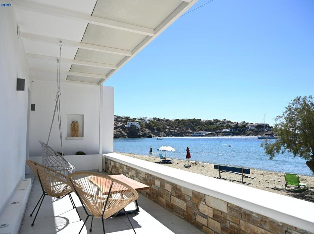 Beachfront cycladic suite Irene Apartments boutique hotel