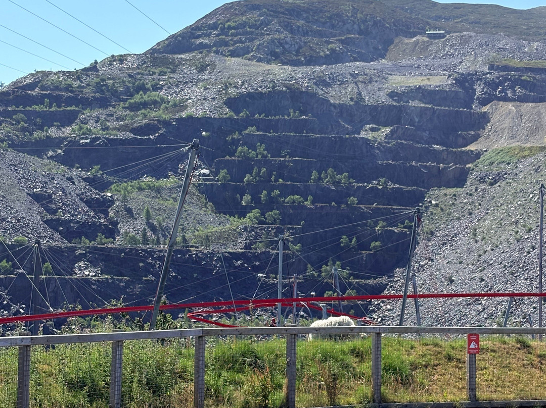 Zip World Penrhyn Quarry-Bethesda必去景点