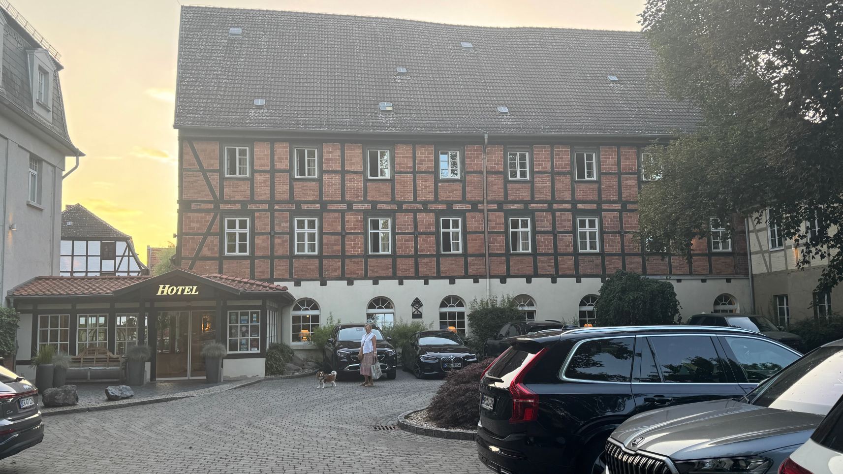 布吕尔罗曼蒂克酒店-旅行者