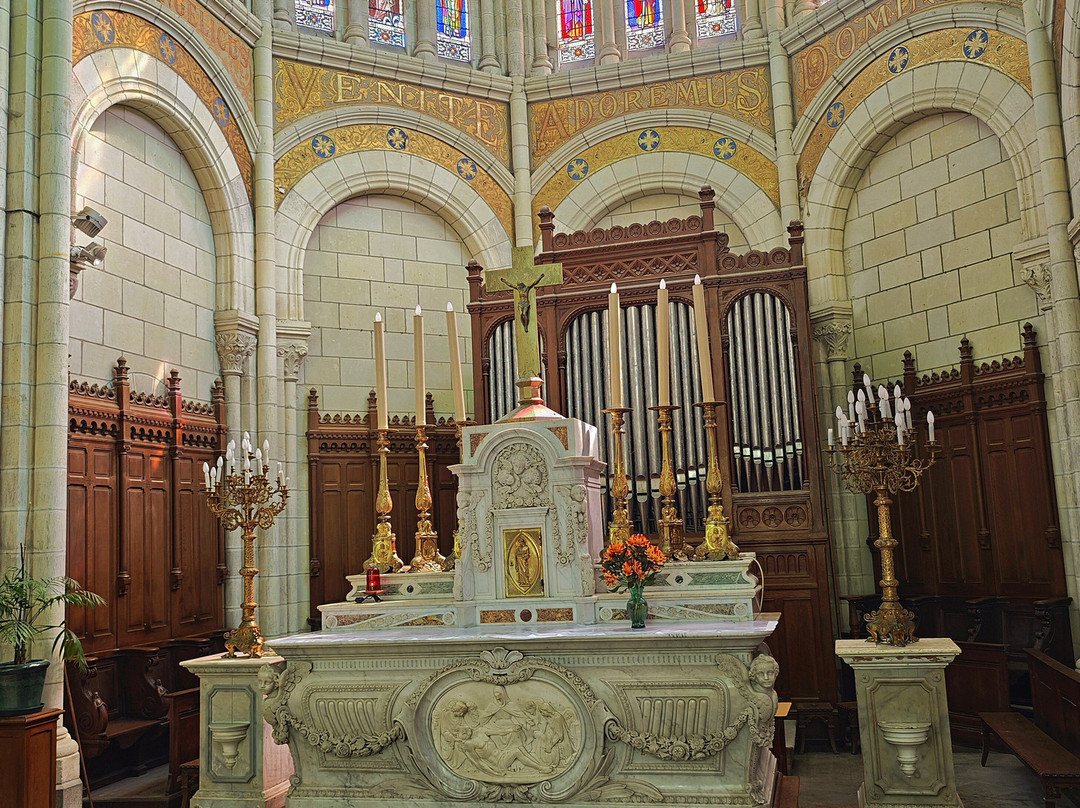 Eglise Saint Pierre-Saint-Pere-en-Retz必去景点