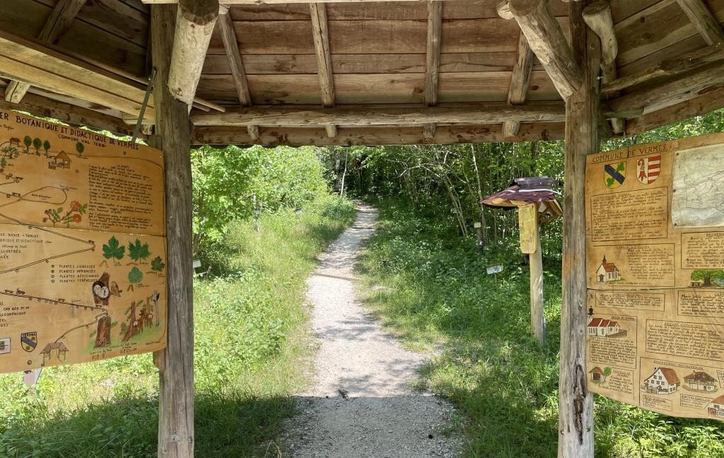 Sentier botanique de Vermes-Vermes必去景点
