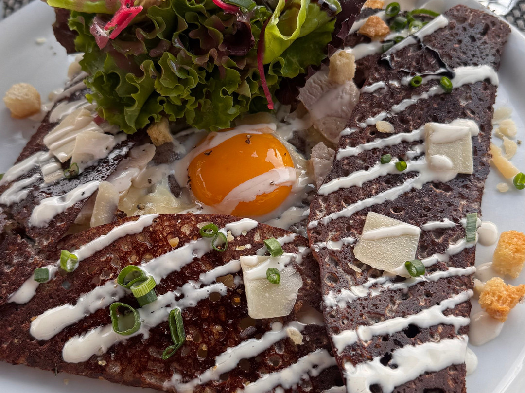 La Crêpe Renversée