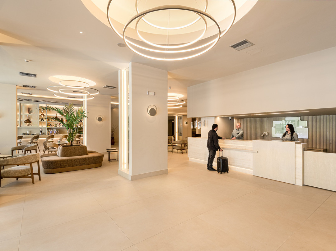 Holiday Inn 萨洛尼卡主图