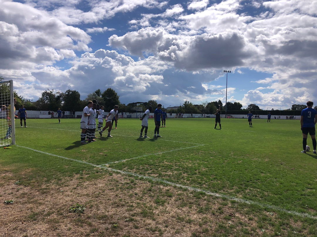 Imber Court Sports Club