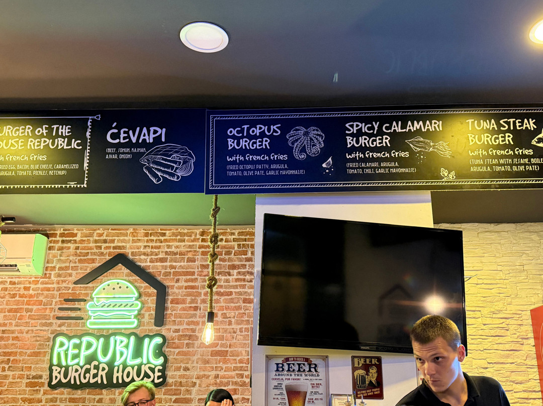 Burger House Republic