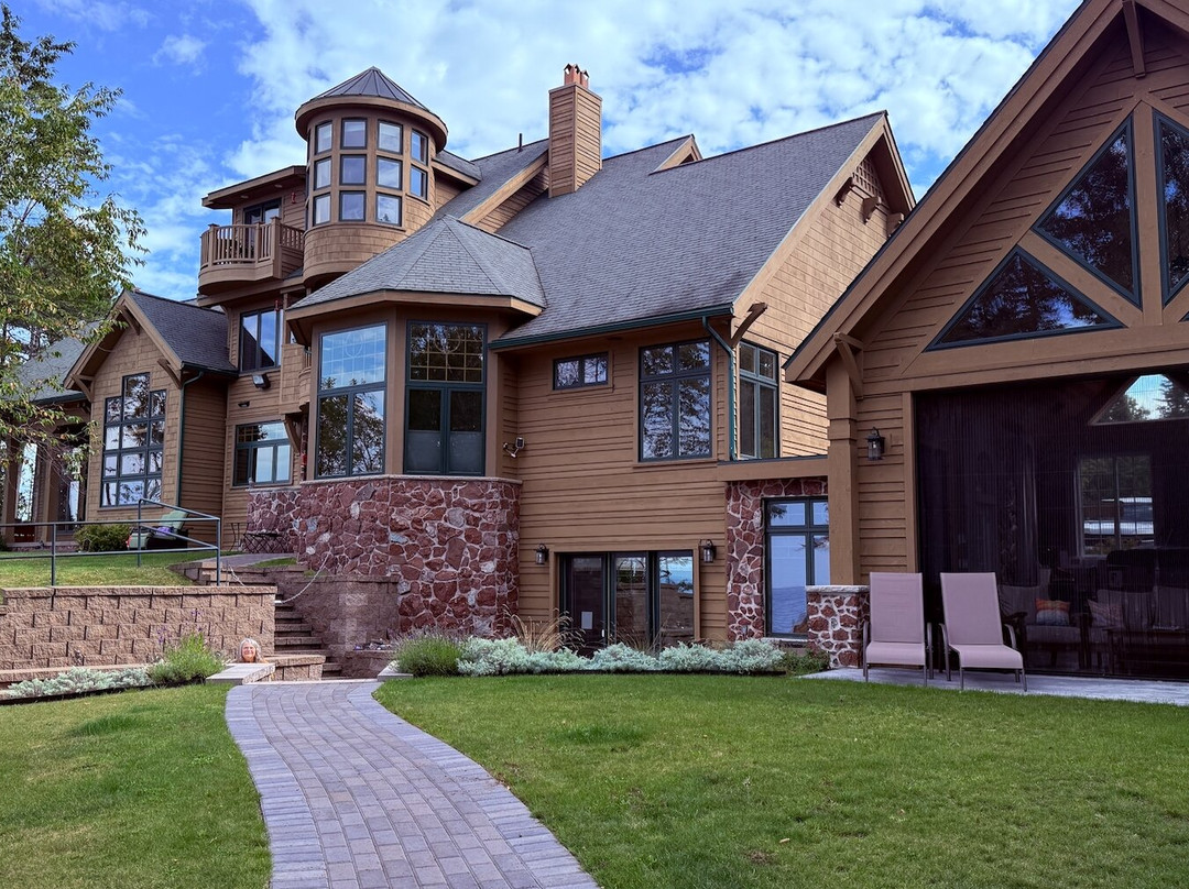 Keweenaw Castle Resort主图