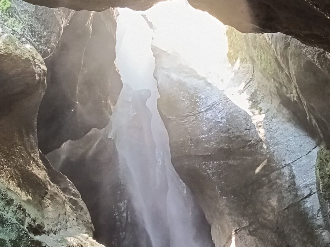 Parco Grotta Cascata Varone-Tenno必去景点