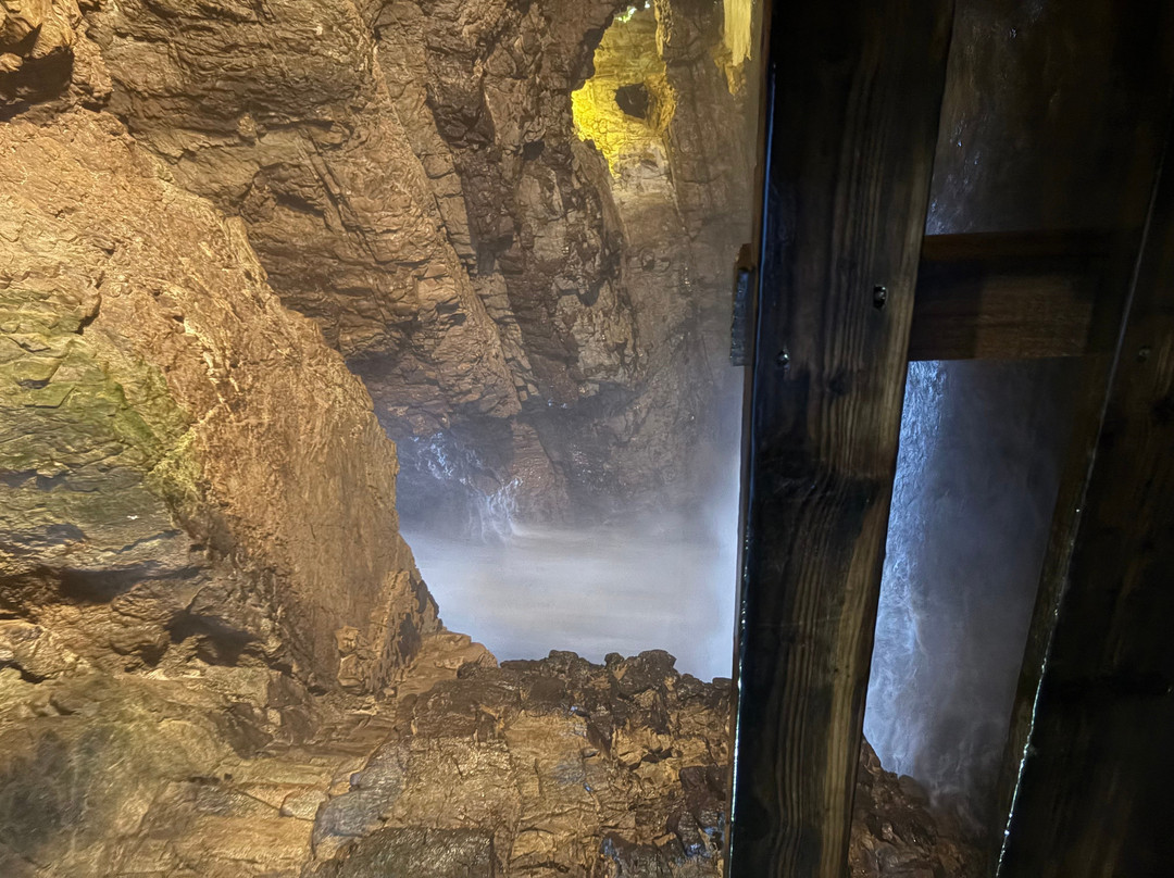 Smoo Cave-Durness必去景点