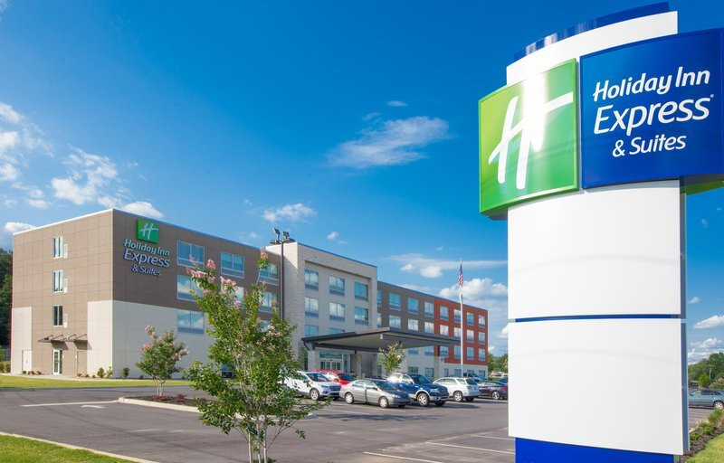 Cross Hill酒店住宿-Holiday Inn Express & Suites Greenwood Mall by IHG