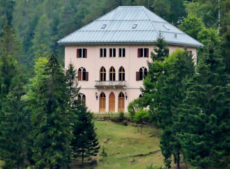 Villa Paganini Ruspoli-罗卡皮耶托雷必去景点