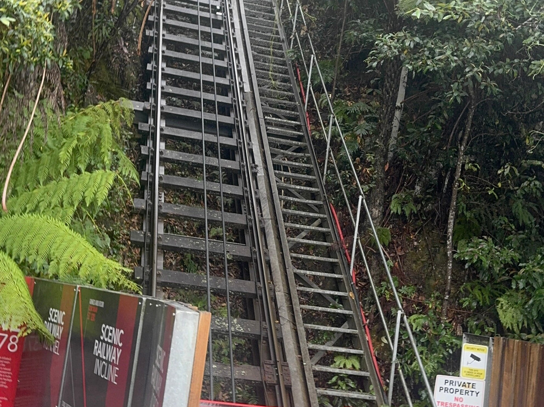 蓝山绝景世界-卡通巴必去景点