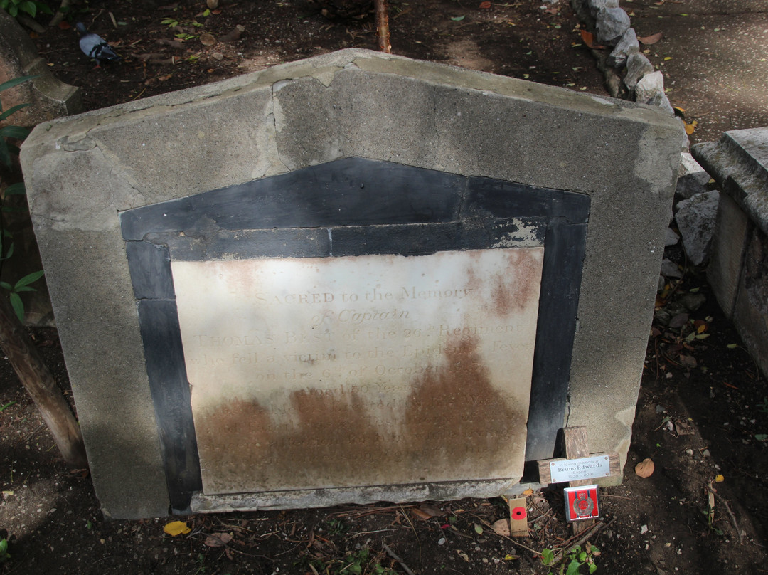 Trafalgar Cemetery-直布罗陀必去景点