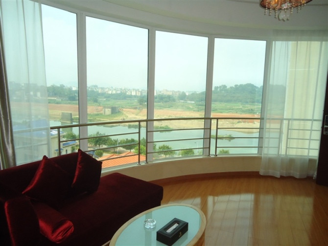 花园假日酒店 主图