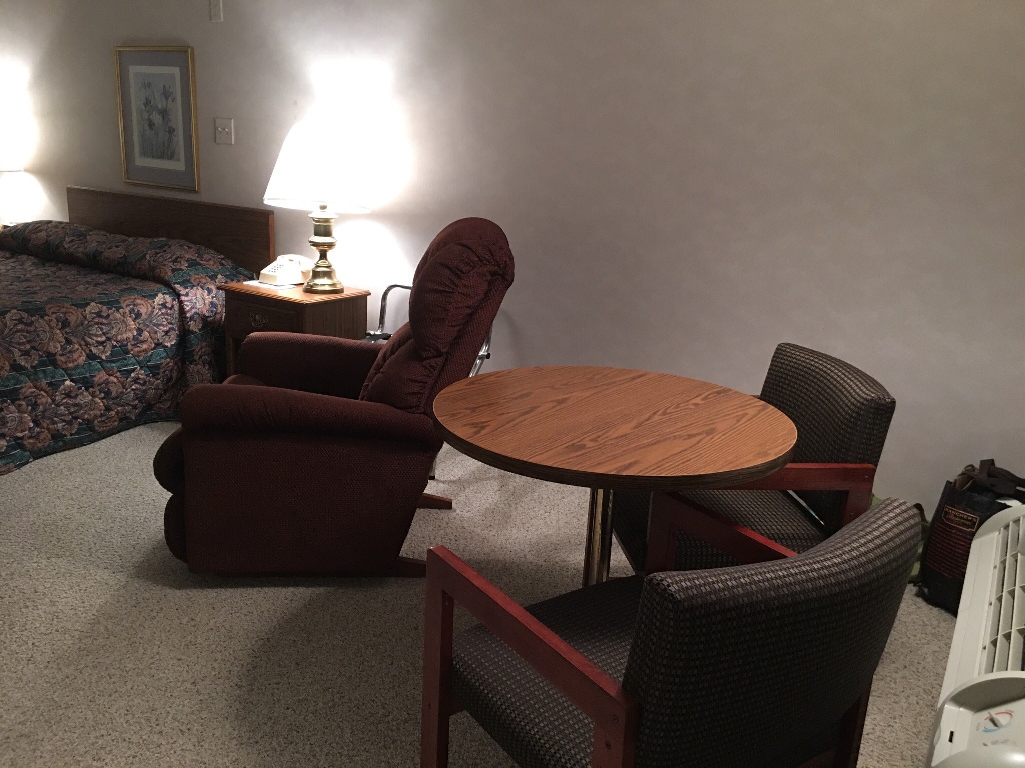 Budget Host Ken's Motel-官方