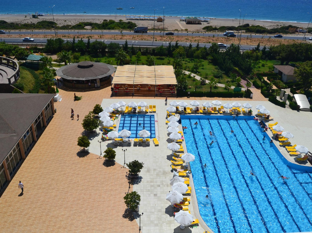 Laphetos Beach Resort & Spa