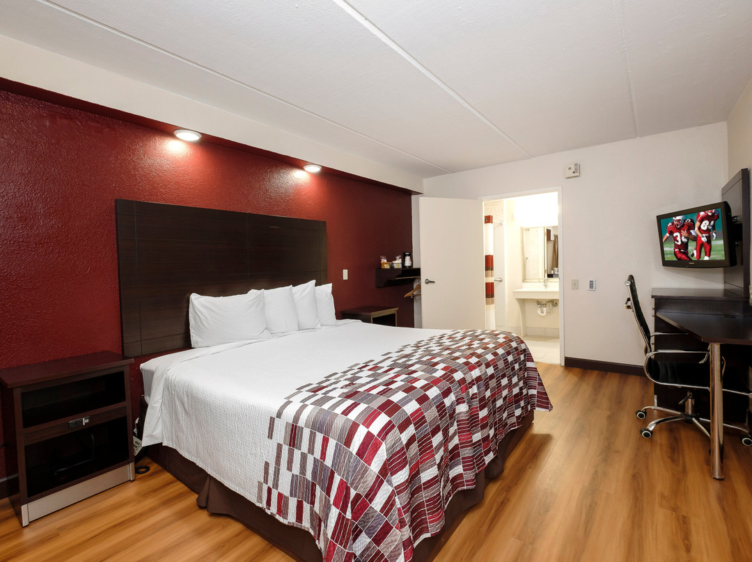 Red Roof Inn Tallahassee - University