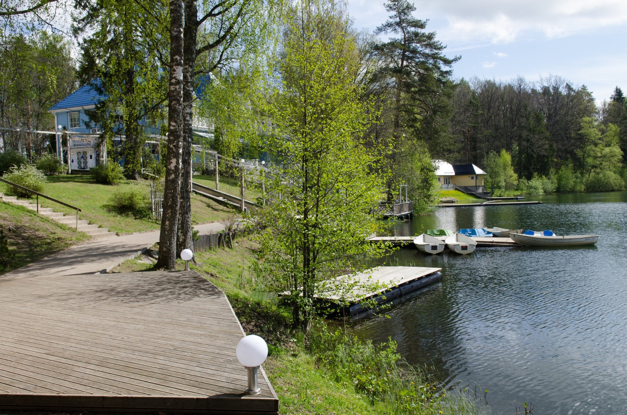 Nelijarve Holiday Centre-官方