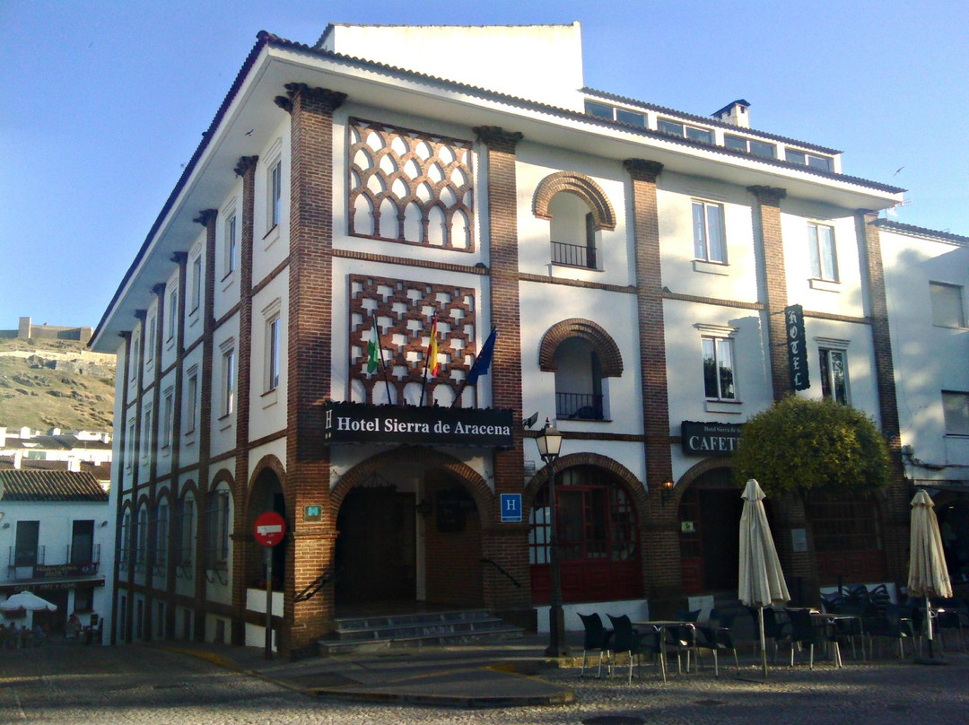 Higuera de la Sierra旅游攻略图片
