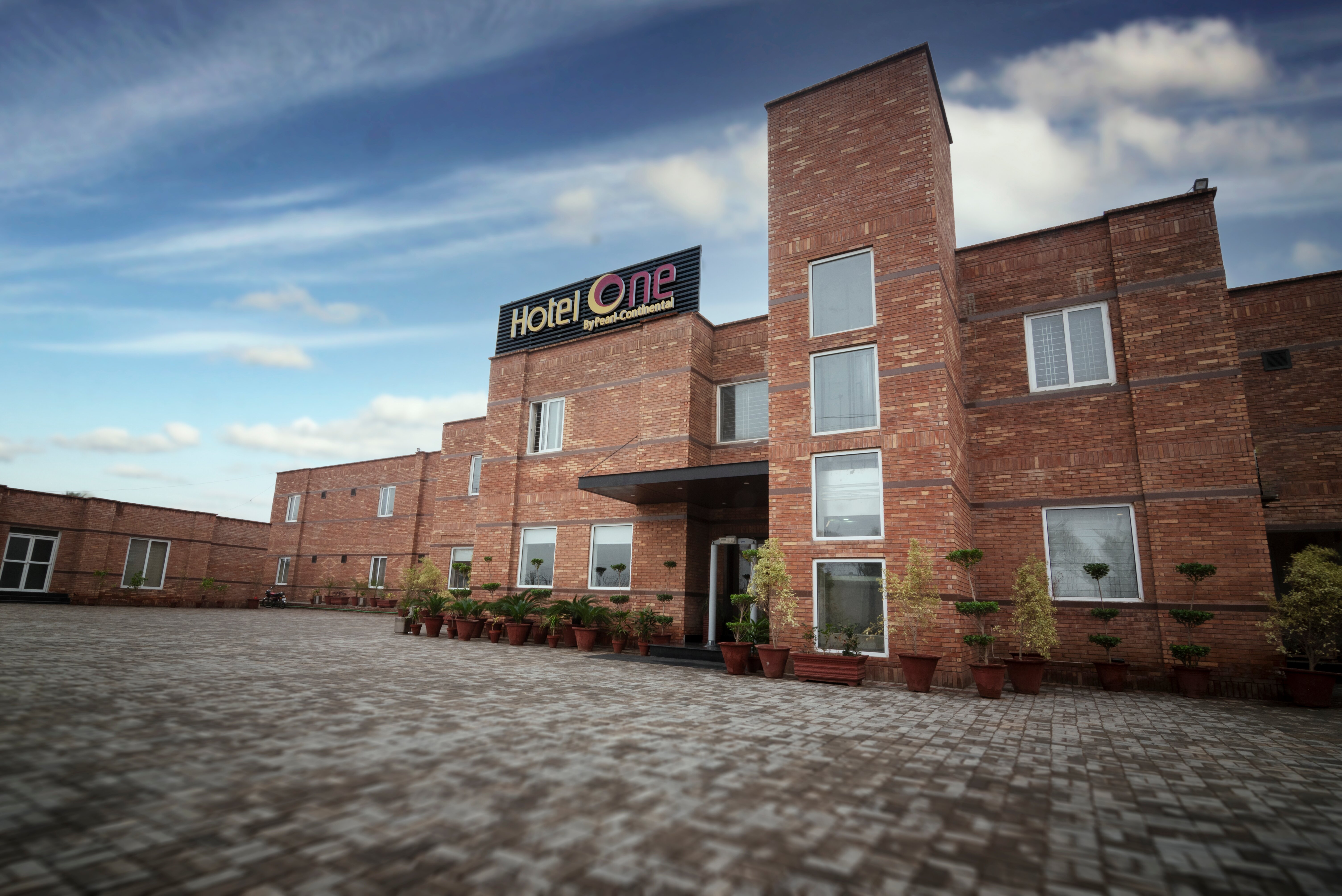 Hotel One Sahiwal-官方