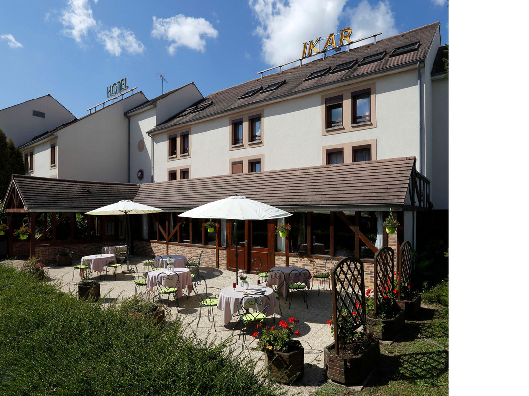 Saint-Gervais-la-Foret酒店住宿-The Originals City, Hotel Ikar, Blois South