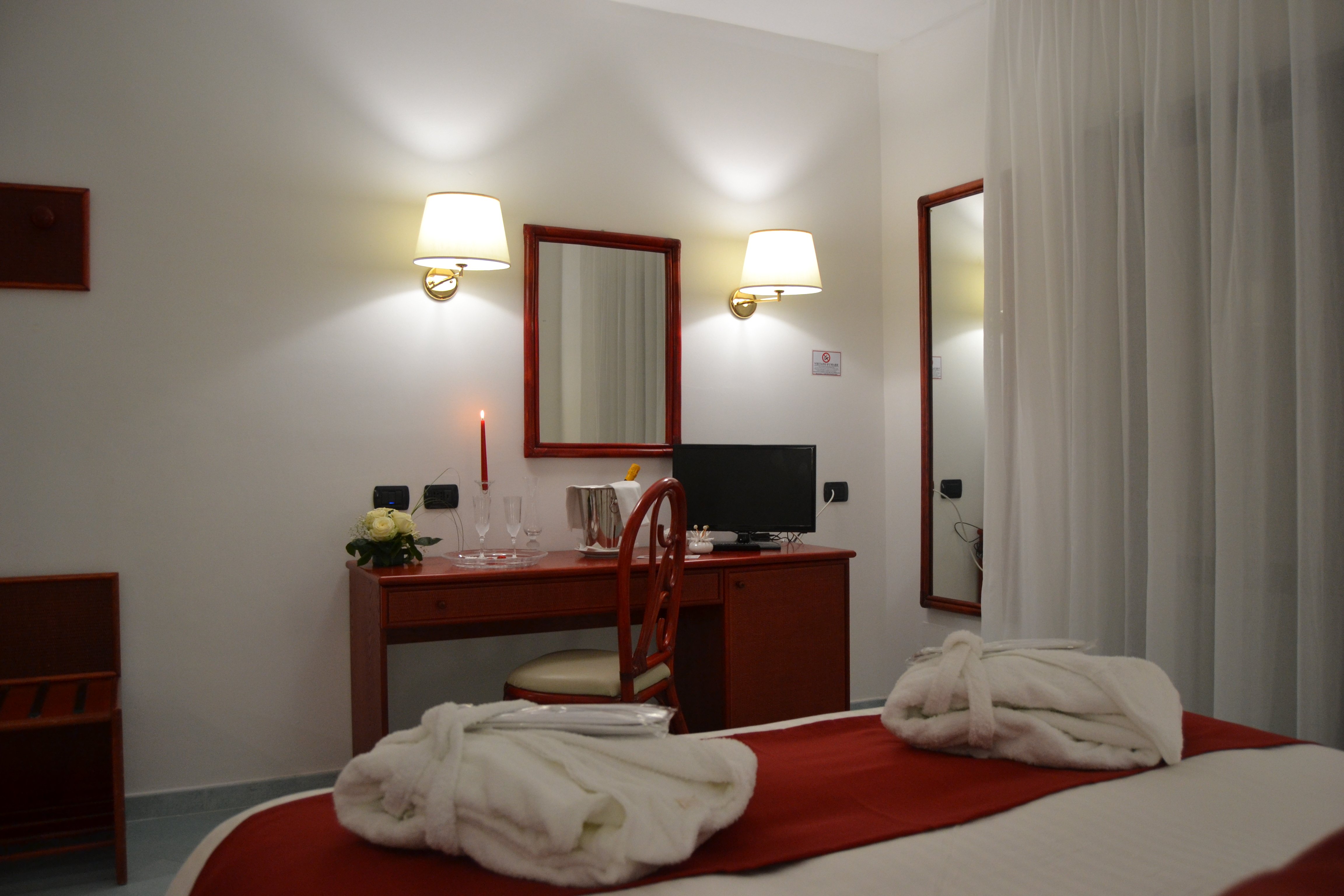 Tafuri Hotel Ristorante-官方