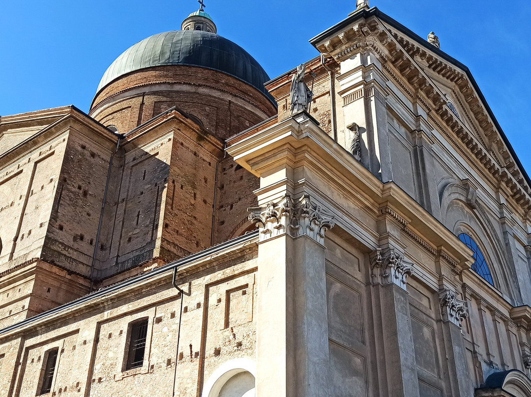 Chiesa DI San Vittore Martire景点图片