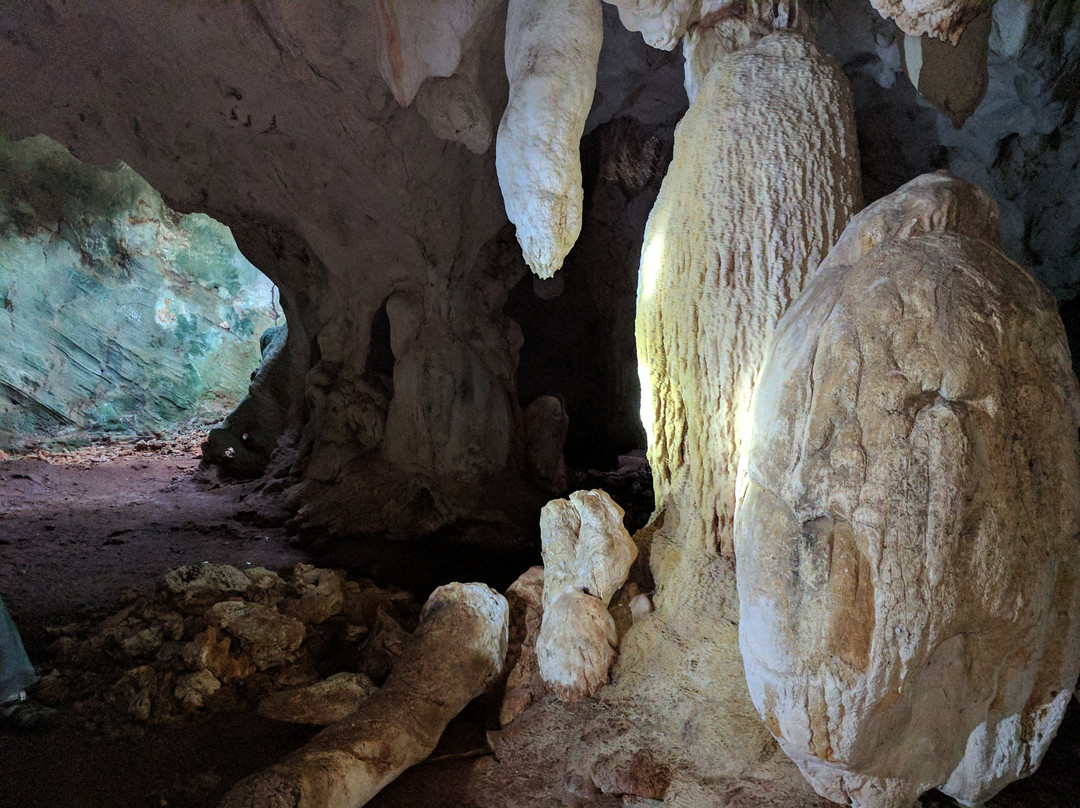 长岛旅游景点-Hamilton's Cave Tours