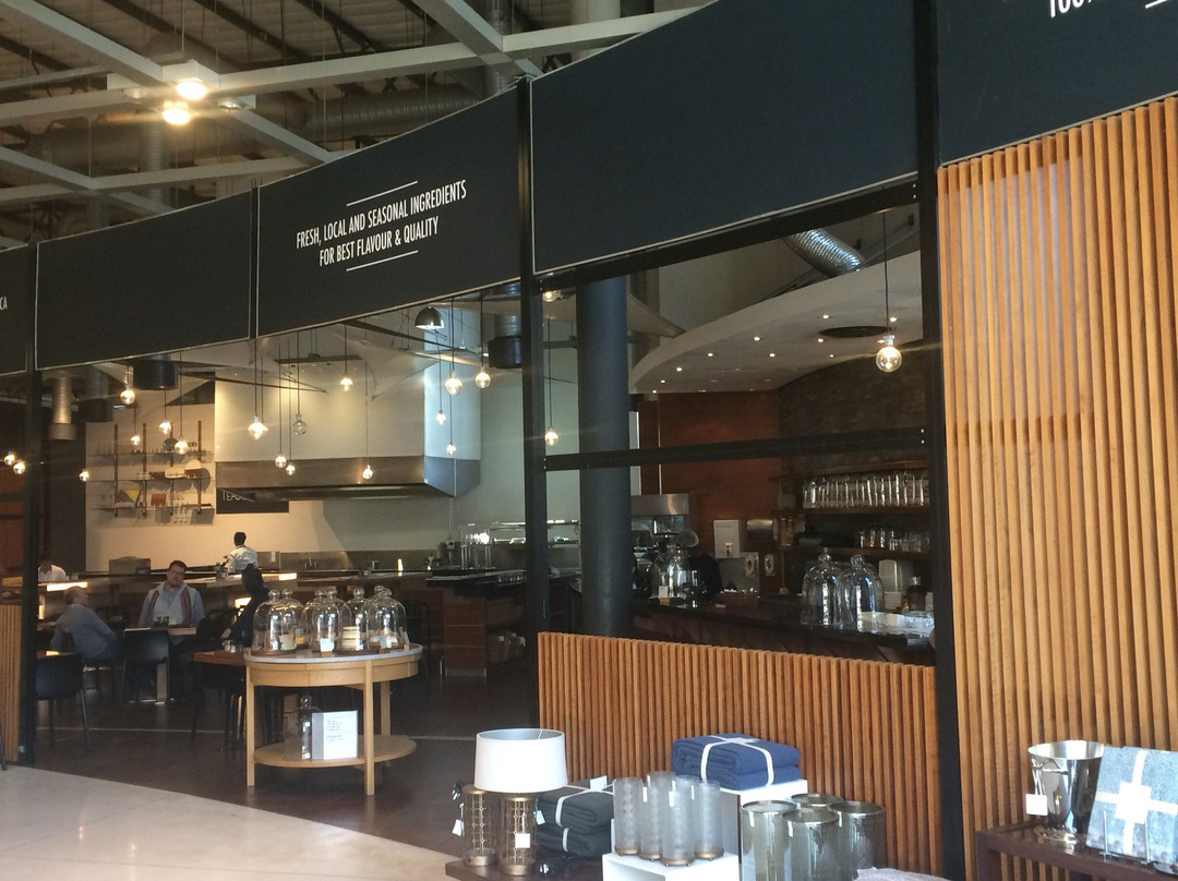 Magaliessig旅游景点-Design Quarter Shopping Centre