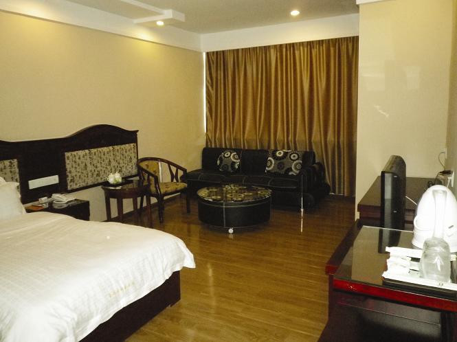 武汉怡莱友谊大道酒店主图