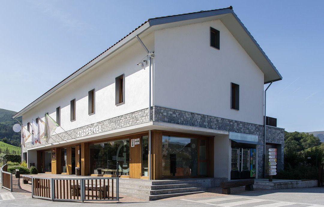 Youth Hostel Stop Inn