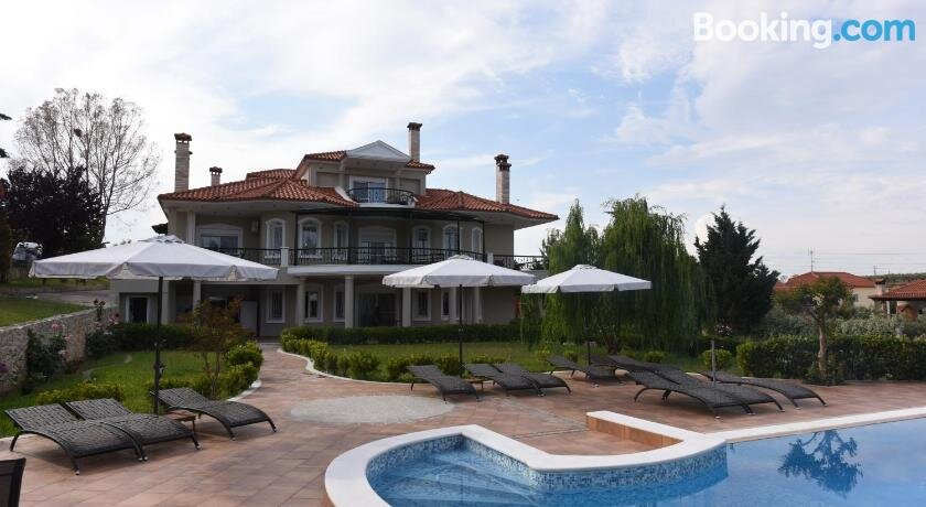 Villa Calypso - Luxury Apartments