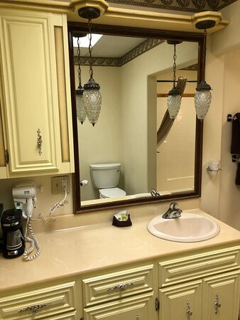 Cedar Wood Inn主图