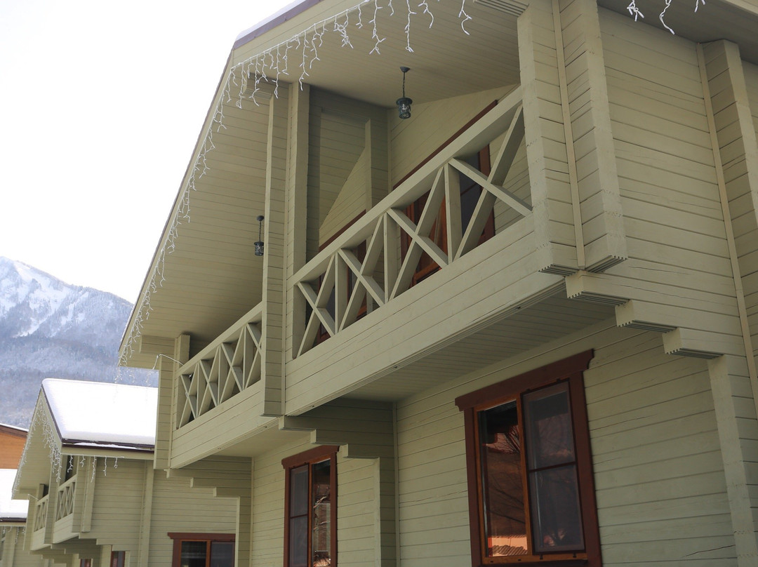 Hills Polyana Hotel & Spa主图