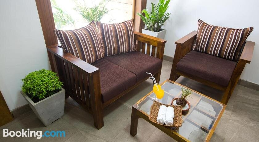 Maple Tree Residencies