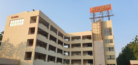 圣罗恩禅修温泉旅馆-泳池