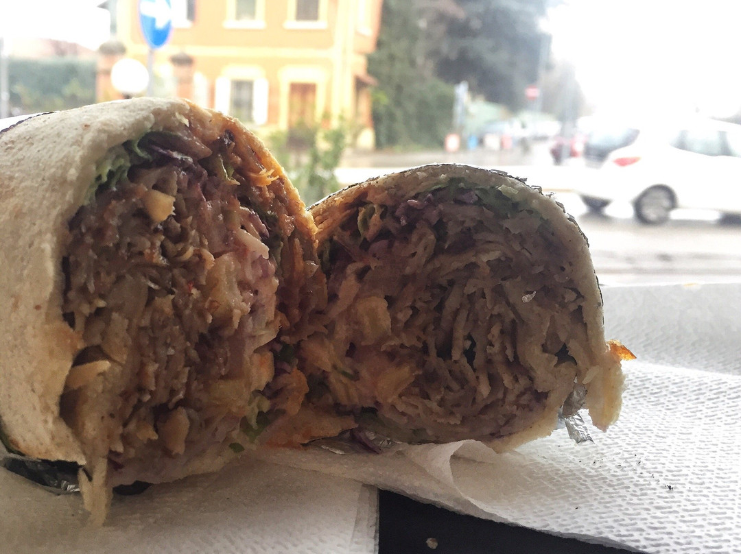 Capannina Pizzeria & Kebaberia