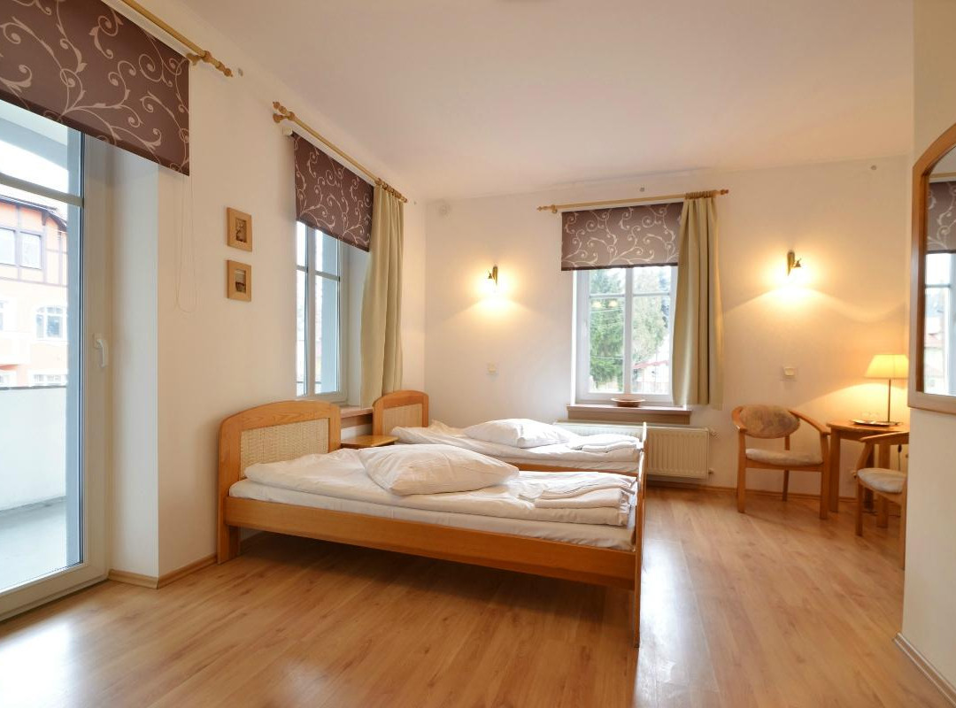 Jarkow酒店住宿-Pensjonat Akacja