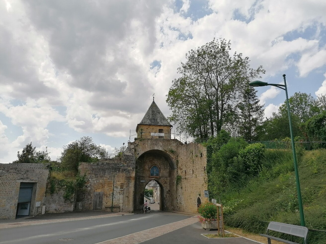 Porte de Bourgogne景点图片