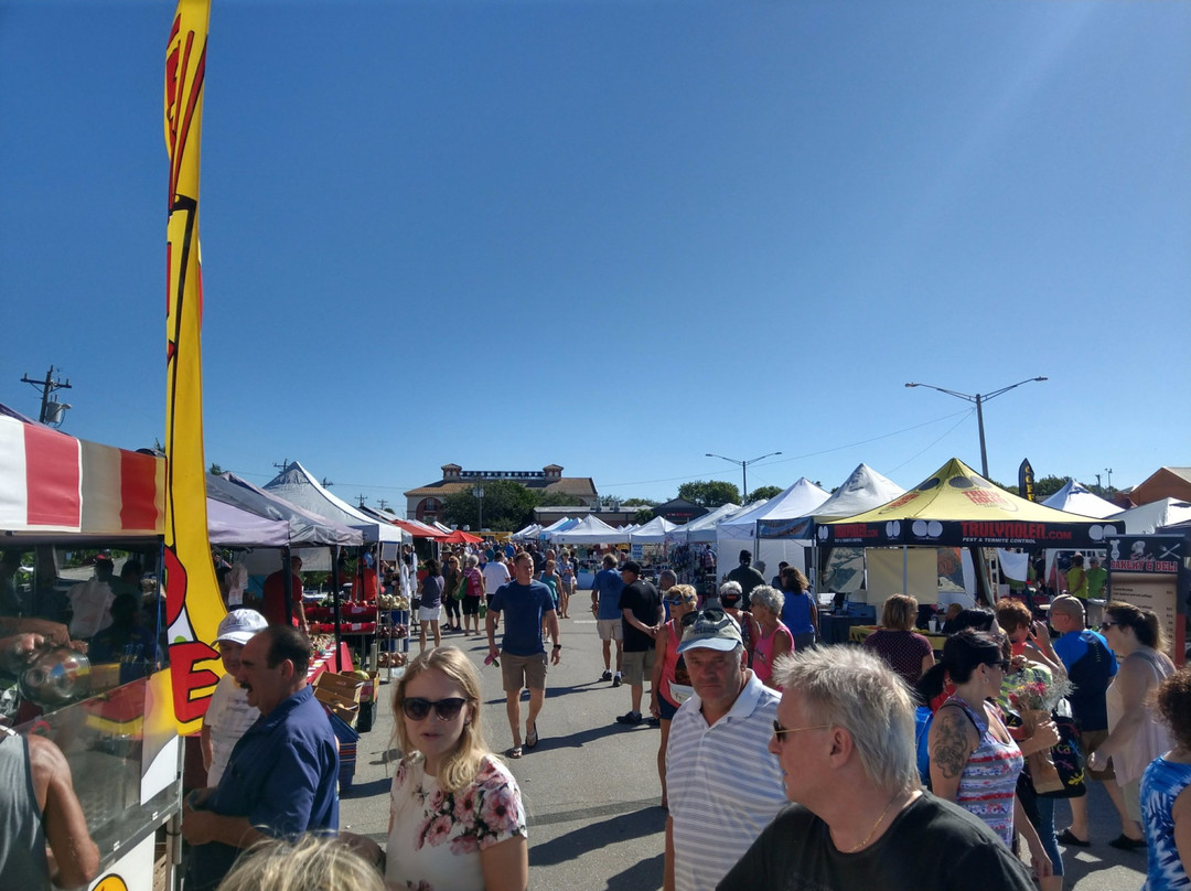 Cape Coral Farmers Market景点图片