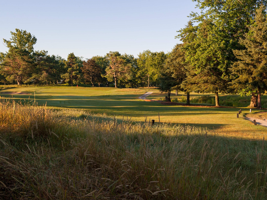 Roundel Glen Golf Course景点图片