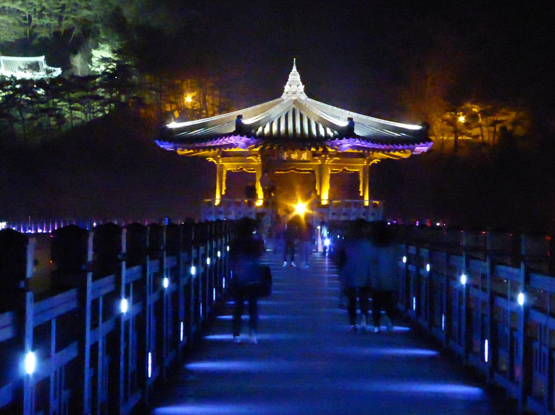 安东市旅游景点-Weolyeonggyo Bridge