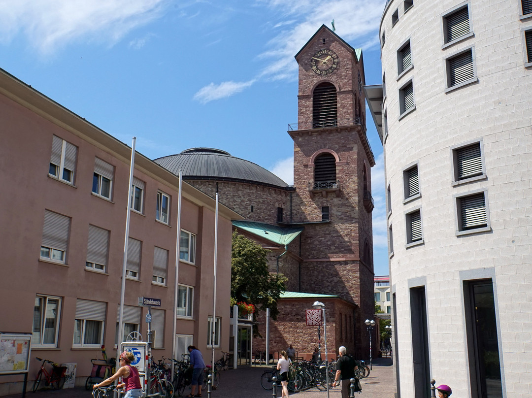 Kirche St. Stephan景点图片