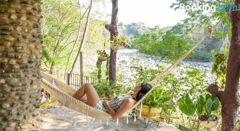Nitrollano Hostal Y Eventos