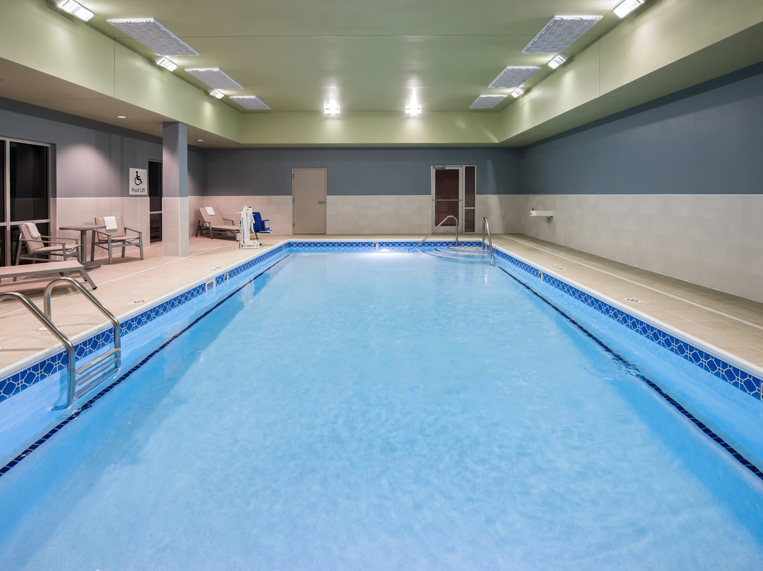 Holiday Inn Express Troy by IHG主图