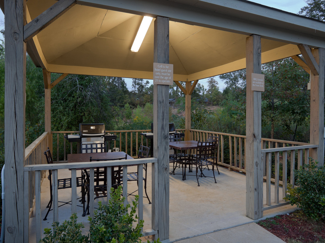 Candlewood Suites Pearl By IHG主图