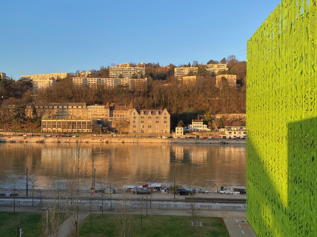 Mob Hotel Lyon Confluence主图