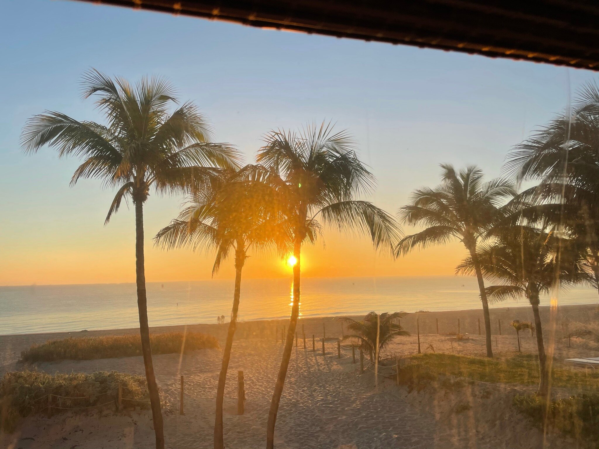 Ebb Tide Oceanfront Resort-泳池